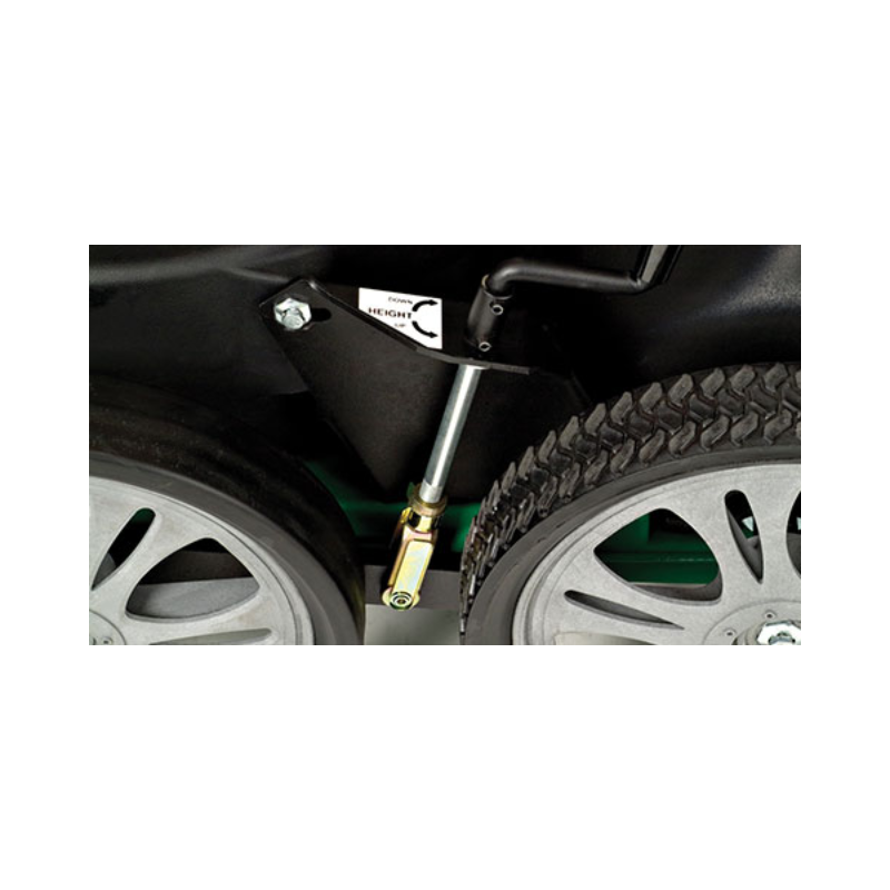 Billy Goat 29 Inch Self Propelled Outdoor Vacuum MV601SPE