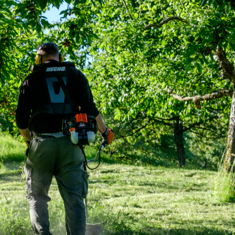 ECHO 25.4cc Loop Handle High Torque Line Trimmer SRM-2621TES/L