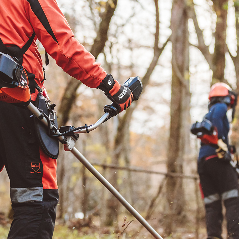 ECHO 50.4V Battery Powered U-Handle Brush cutter Skin Only DSRM-2600/U