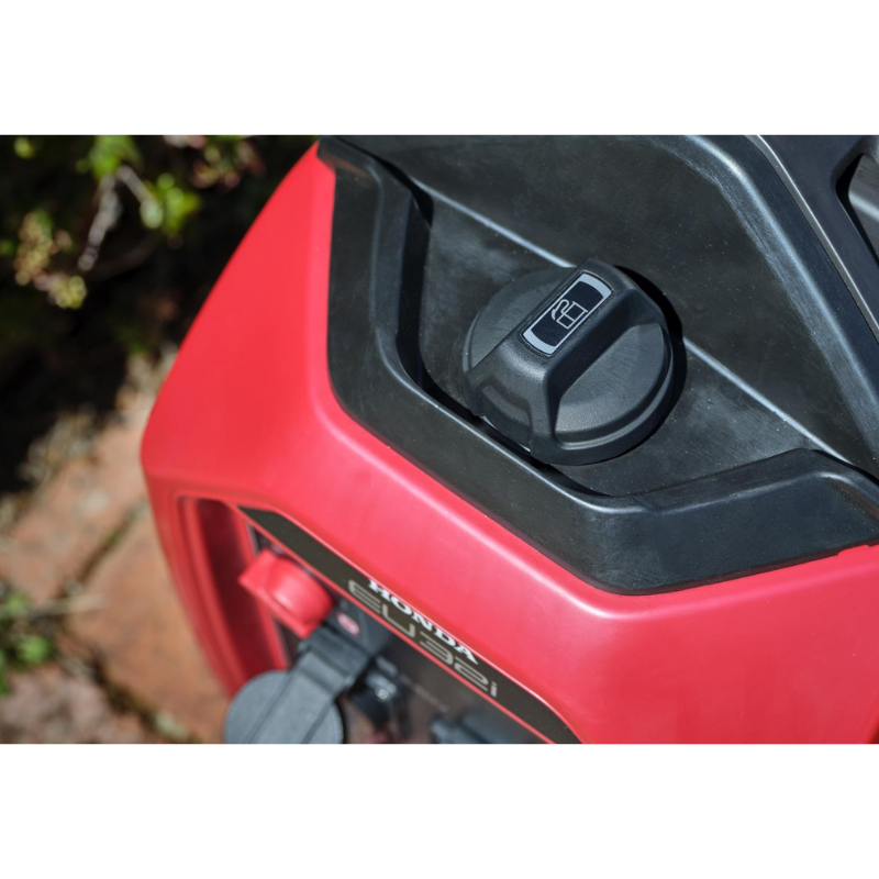 Honda 3200W Lightweight Smart Inverter Generator EU32i
