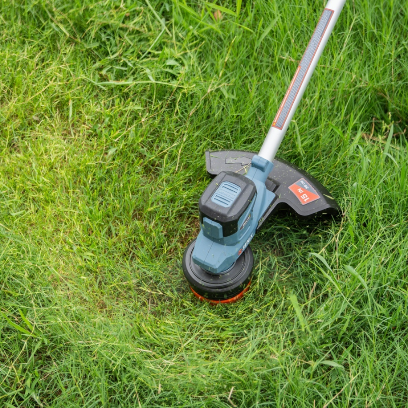 SENIX X2 18V Brushless 38cm (15") Line Trimmer Kit GTX2-M3-EU