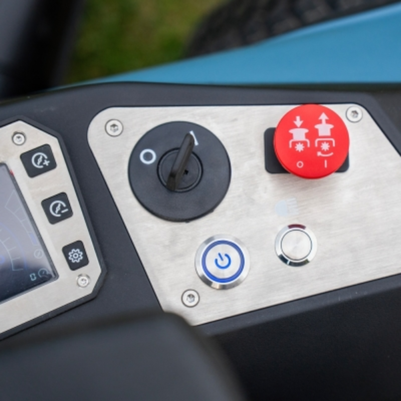 SENIX X6 60V 137cm (54") Zero Turn Ride-On Mower ZTRX6-M1-EU