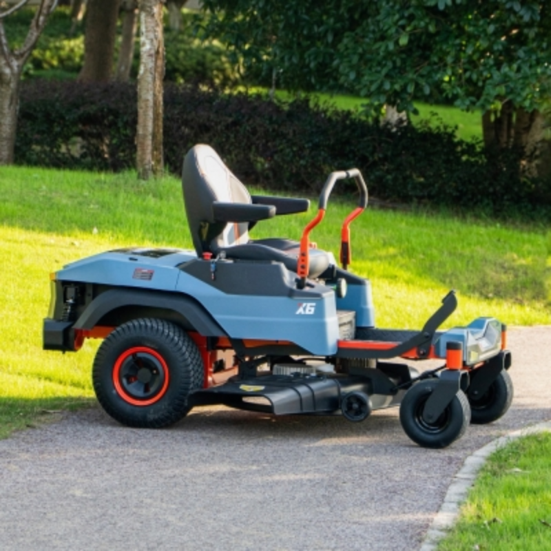 SENIX X6 60V 137cm (54") Zero Turn Ride-On Mower ZTRX6-M1-EU