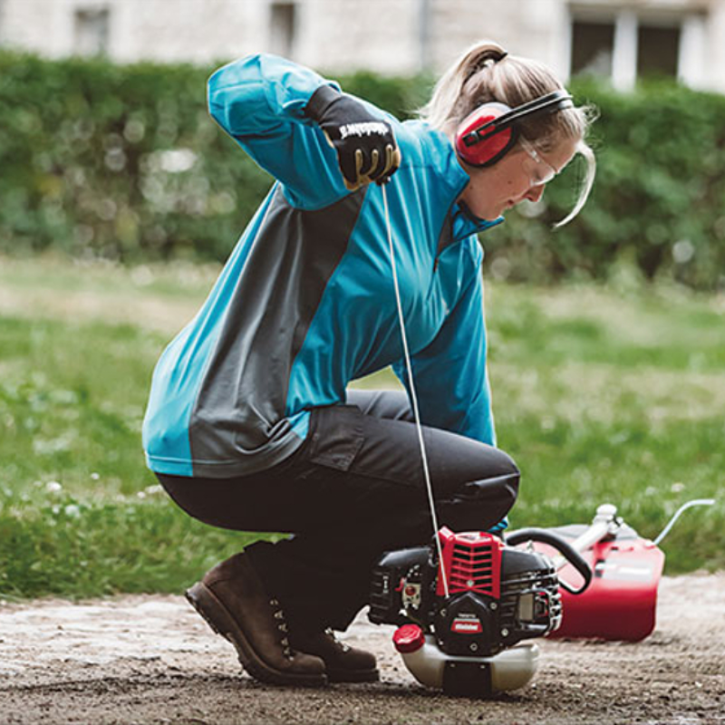 Shindaiwa 30.5cc 2-Stroke Straight Shaft Line Trimmer T303TS