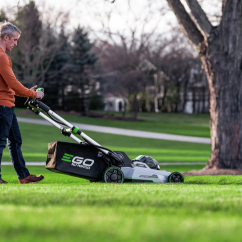 EGO POWER+ 56 V 52 cm Select‑Cut™ XP Self‑Propelled Lawn Mower (Kit with 10.0 Ah Battery & Charger) LM2156E‑SP-2