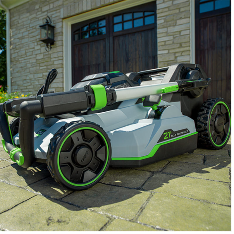 EGO POWER+ 56V 52cm SELECT CUTTM Multi-Blade Self-Propelled Mower KIT  Includes 7.5Ah Battery & Rapid Charger LM2135E-SP