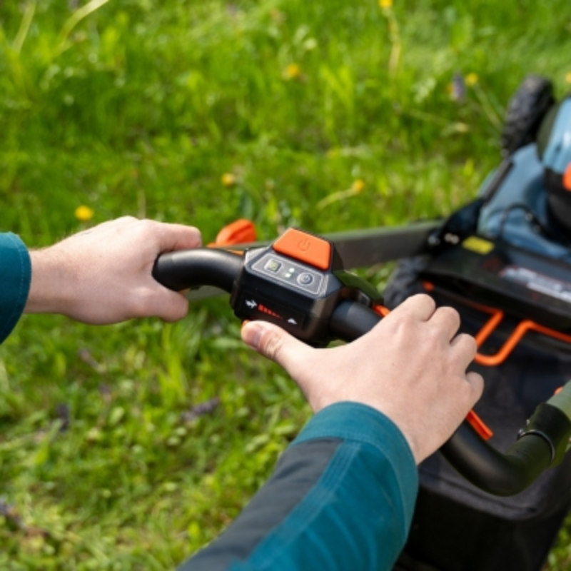 SENIX 36V Brushless 46cm Self-Propelled Lawnmower Kit LSSX2-H-EU