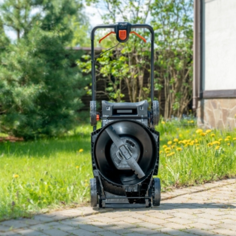 SENIX X2 18V 32cm (12 Inch) Lawn Mower Kit LPPX2-L-EU