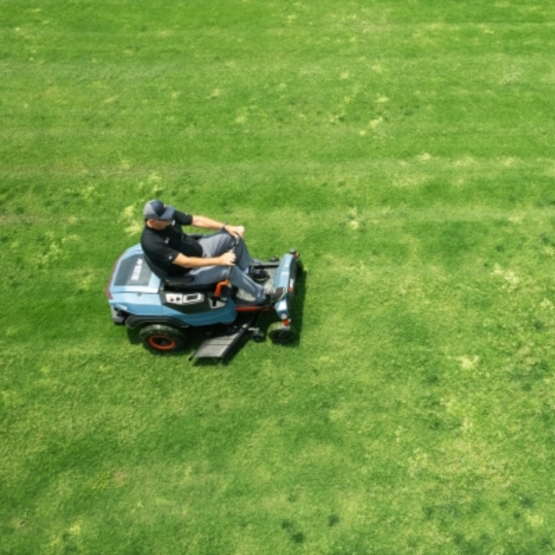 SENIX X6 60V 107cm (42") Zero Turn Ride-On Mower ZTRX6-M-EU