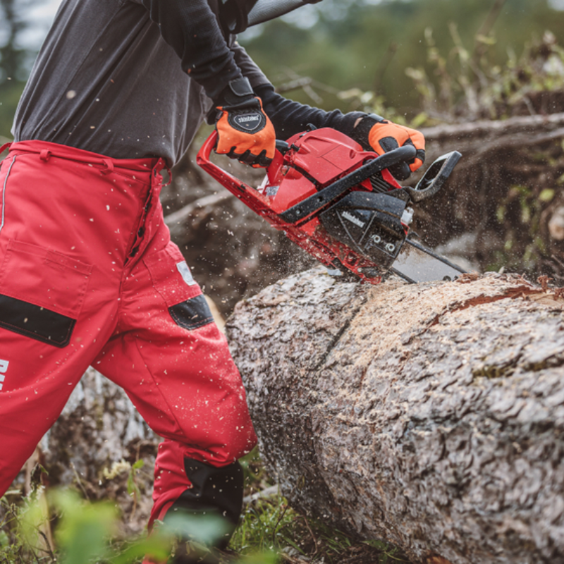 Shindaiwa 45.0cc 2-Stroke Chainsaw with Soft Start 18 Inch 0.325 – 451S/45S95