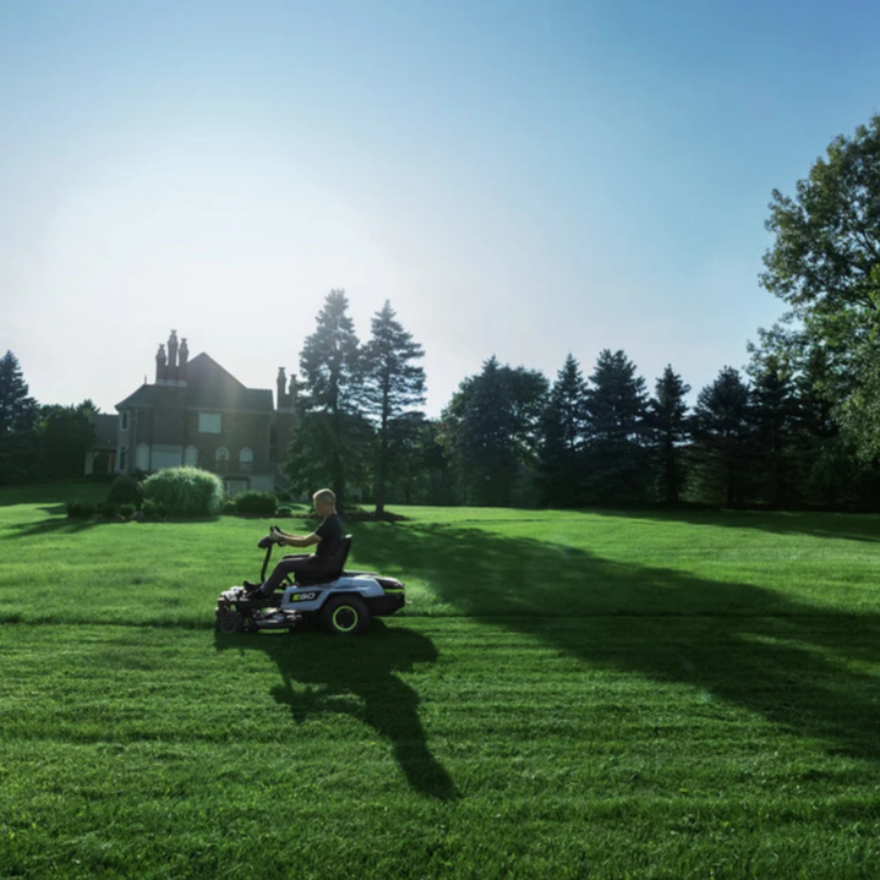 EGO POWER+ 56 V 107 cm (42″) E‑Steer™ Zero‑Turn Ride‑On Mower Kit  ZT4205E‑S